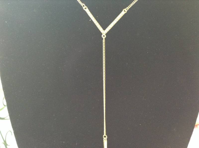 Zierliche Zarte Trendige Lange Strass-Reservierbare Y-Halskette Silber Oder Gold Zierliche Zarte Trendige Lange Strass-Reservierbare Y-Halskette Silber Oder Gold von Sparklesplendor