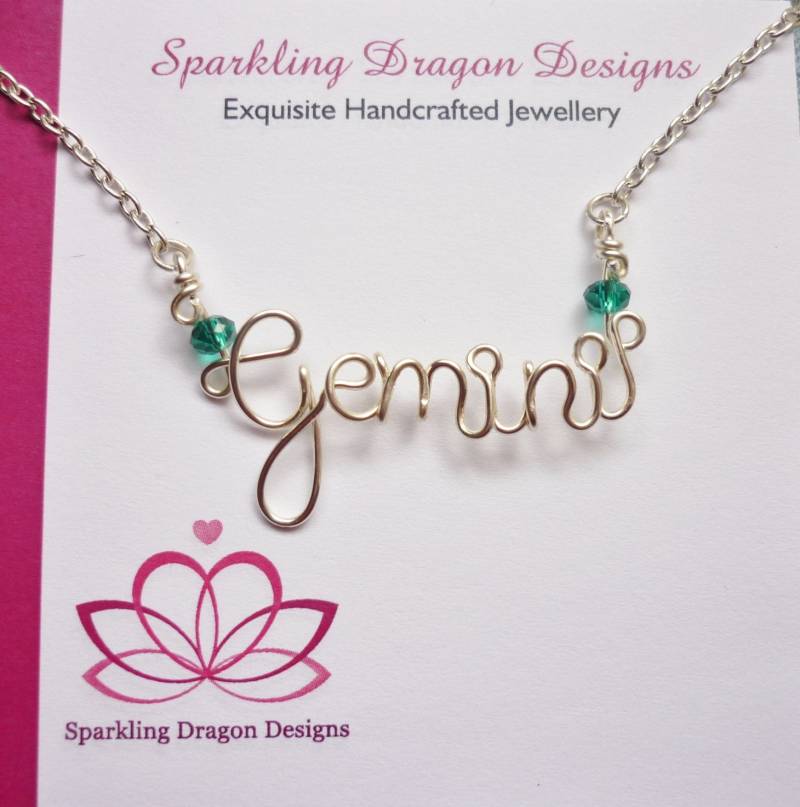 Handgemachte Personalisierte Draht-Name/Wort-Halskette Aus Anlaufenden Silber - & Kristallperlen Handgemachte Personalisierte Draht-Name/Wort-Halskette Aus Anlaufenden Silber - & Kristallperlen von SparklingDragonDesgn