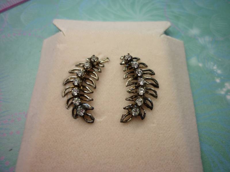 Vintage Kristall Ohrringe - Farnblätter von SparklingDragonDesgn