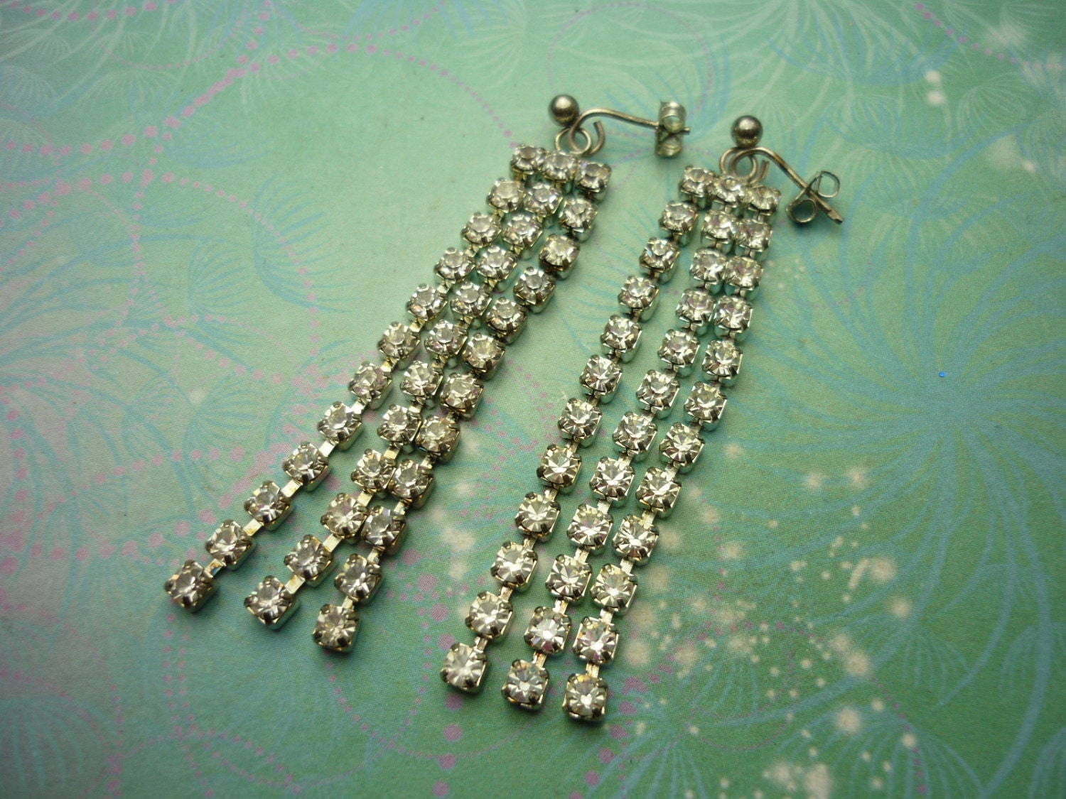 Vintage Sterling Silber Ohrringe - Lange Dangly Kristalle Vintage Sterling Silber Ohrringe - Lange Dangly Kristalle von SparklingDragonDesgn