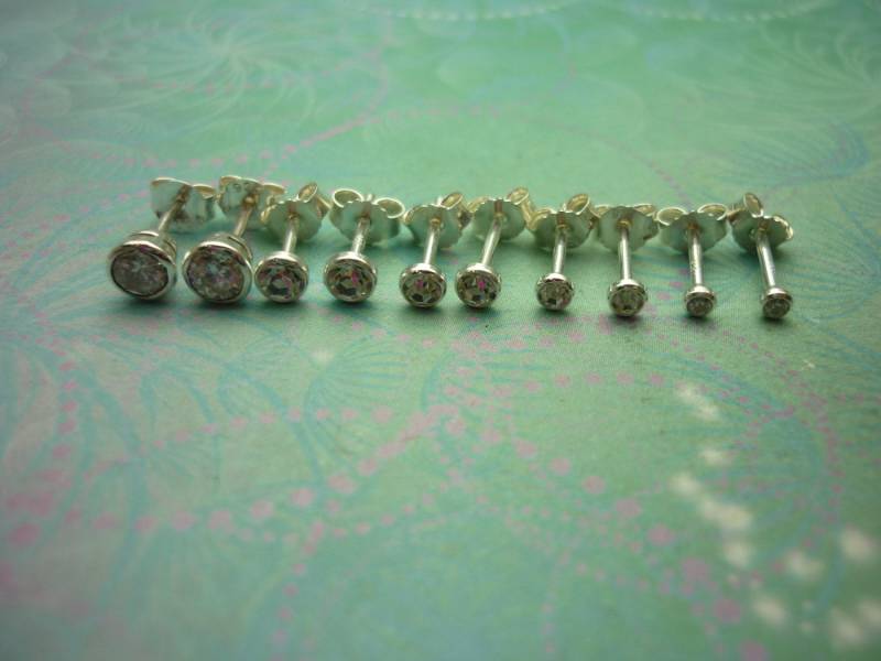 Vintage Sterling Silber Ohrringe Zirkonia Ohrstecker von SparklingDragonDesgn