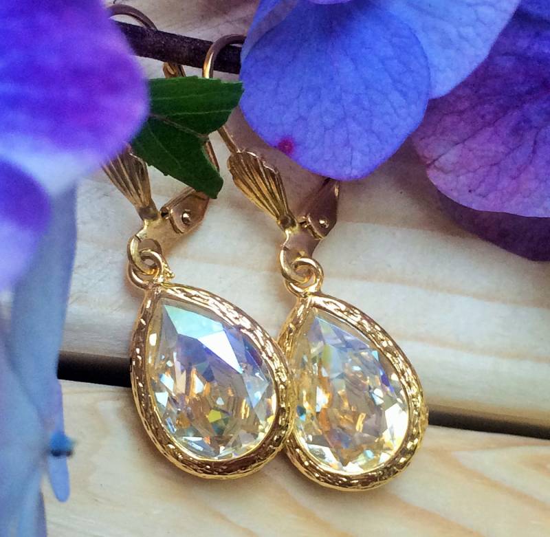 Crystal Moonlight Swarovski Perlen Anhänger, 14x10 cm Teardrop Kristall in Goldfassung Und Goldbrisuren von SparklyBlingyThings