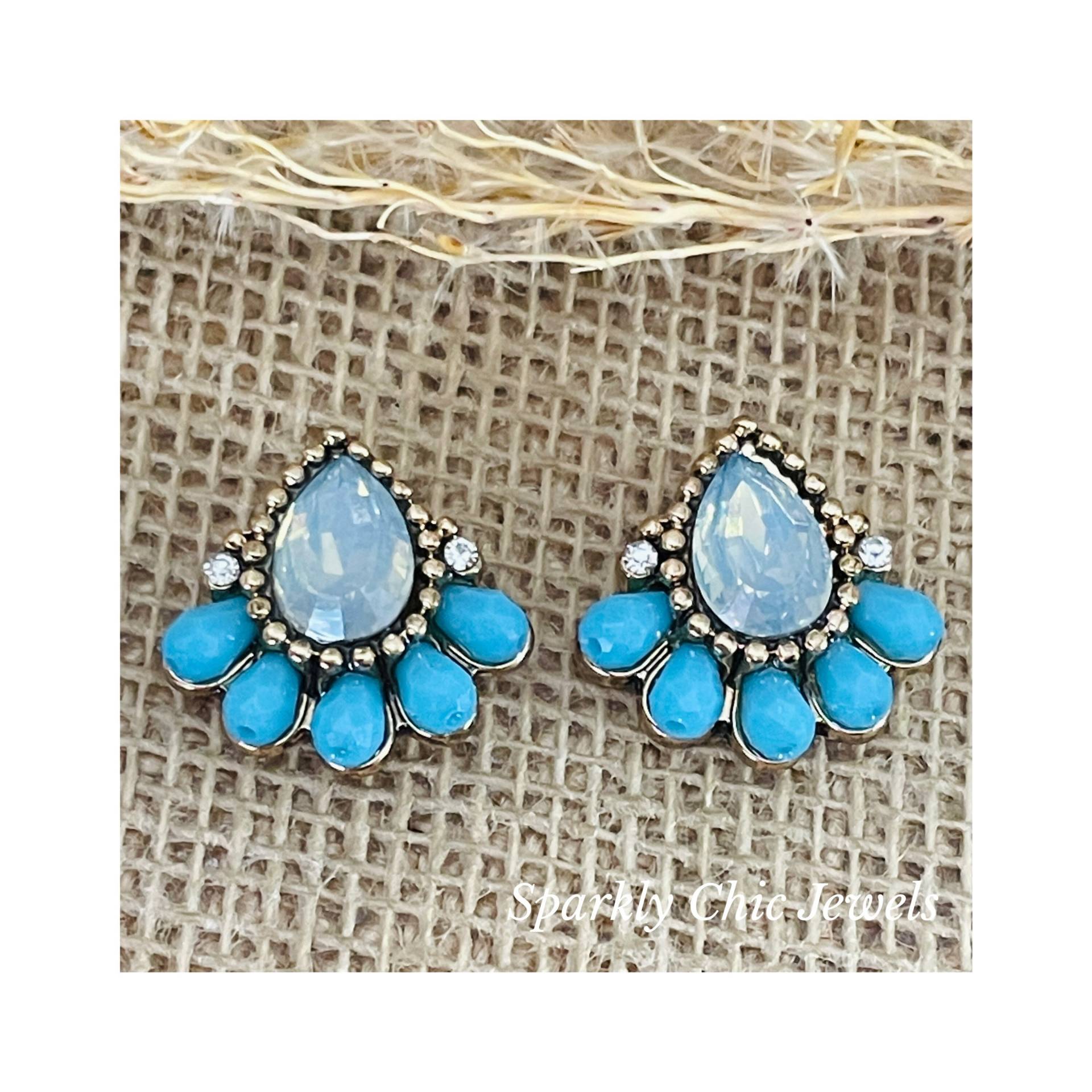 Blaue Kristall Tropfen Ohrstecker, Ohrringe, Funkelnde Geschenk Für Sie, Blaue Ohrringe von SparklyChicJewels