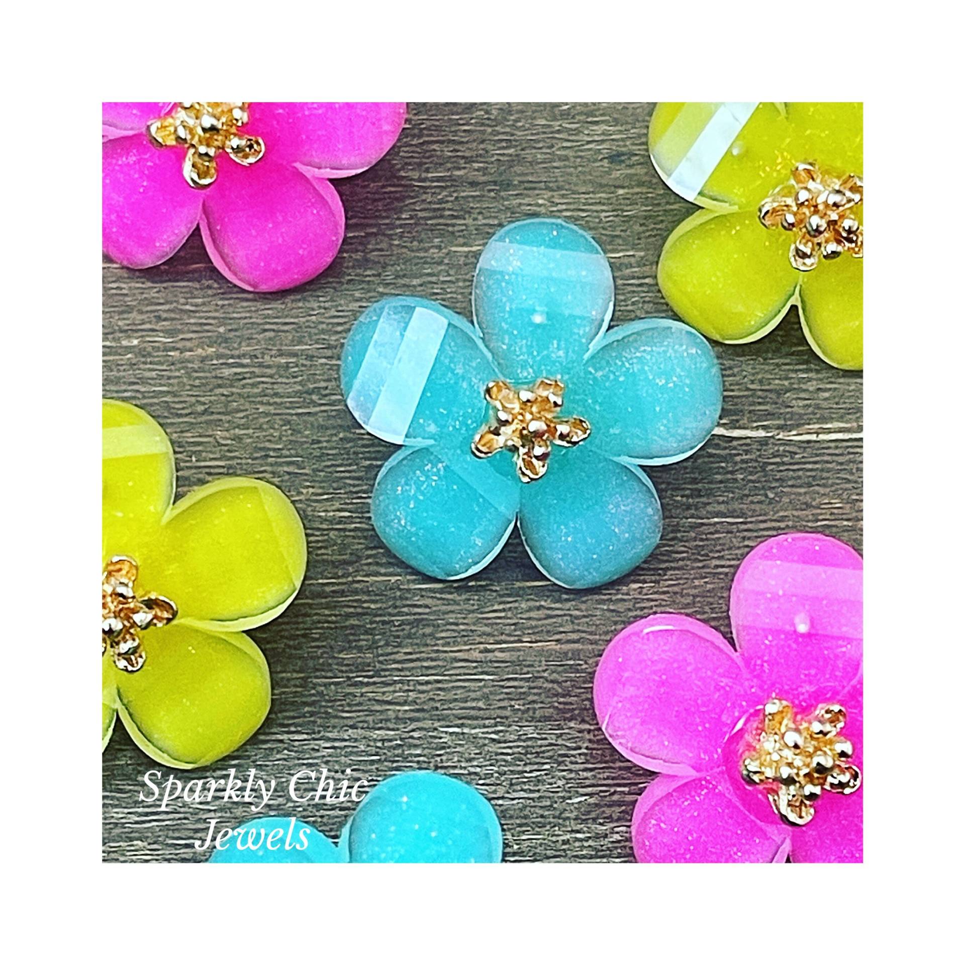 Blumen Ohrringe, Ohrstecker, Harz Mode Funkelnde Geschenk Für Sie, Frühling Schmuck von SparklyChicJewels