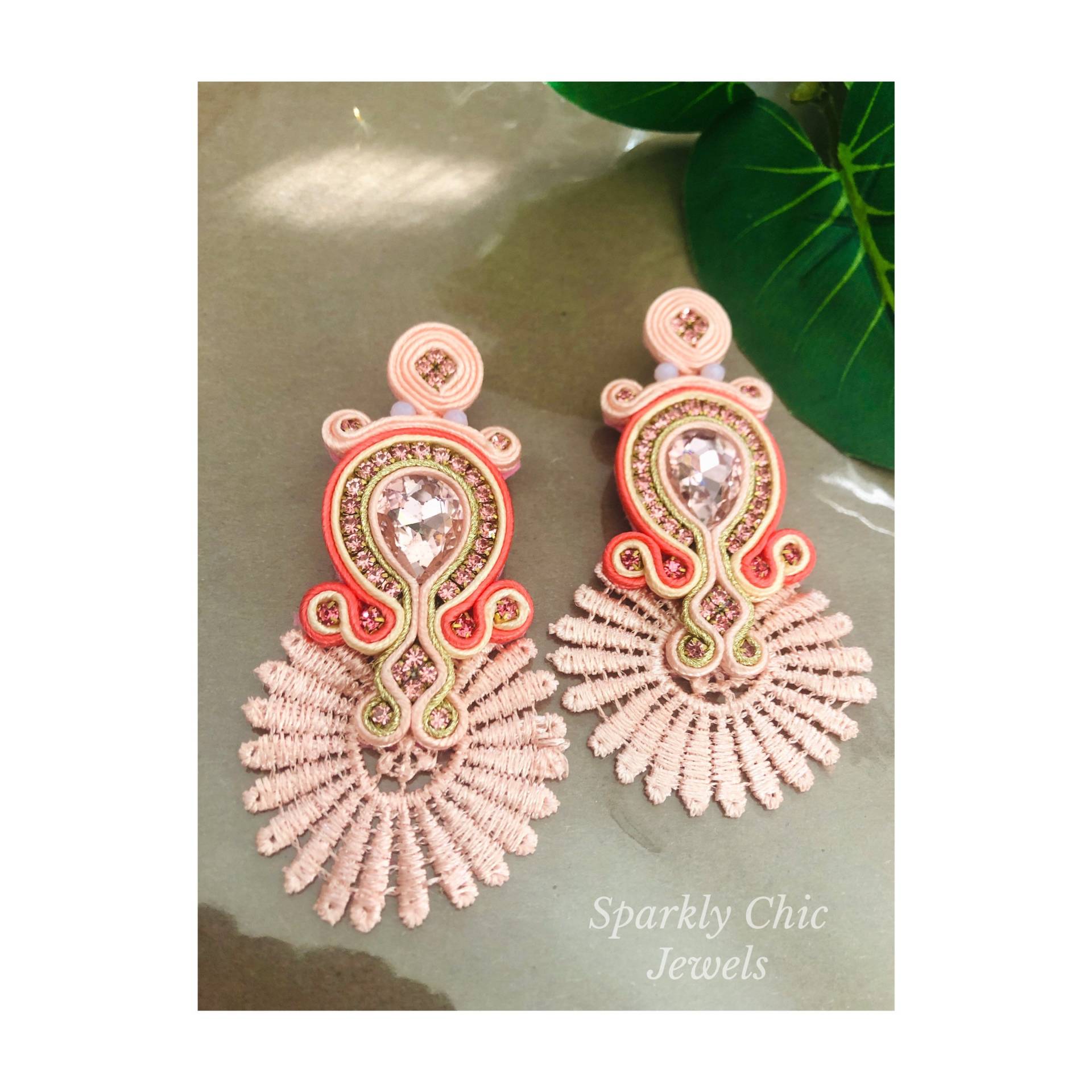 Rosa Soutache Ohrringe Kronleuchter Kristall Spitze Luxus Geschenk Für Mama von SparklyChicJewels