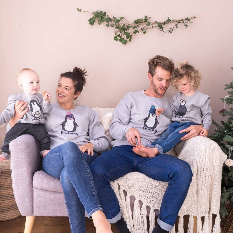Familie Weihnachtspullover - Set Pinguin Pullover von SparksAndDaughters