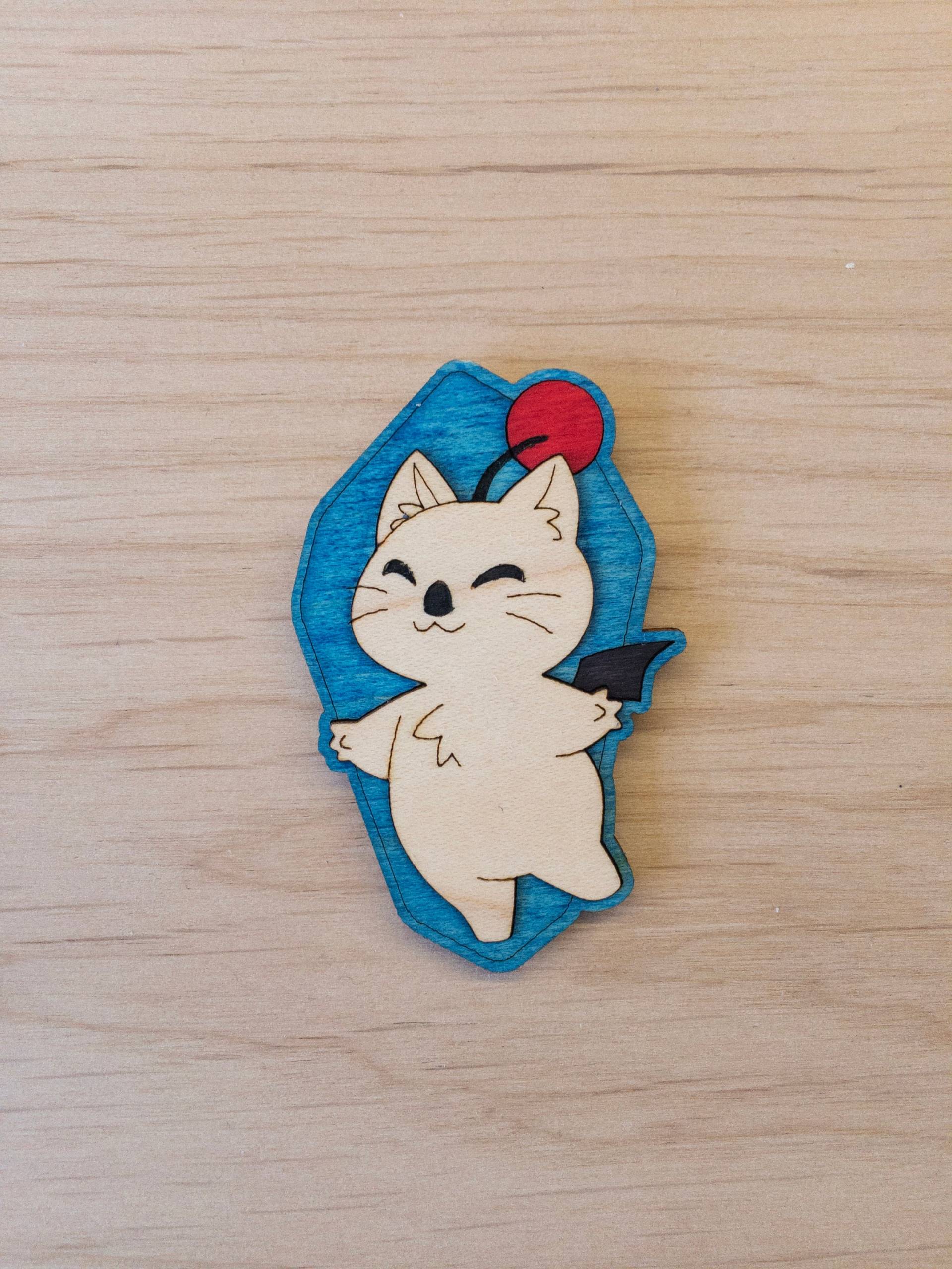 Holz Moogle Pin/Magnet von SpatialFuss