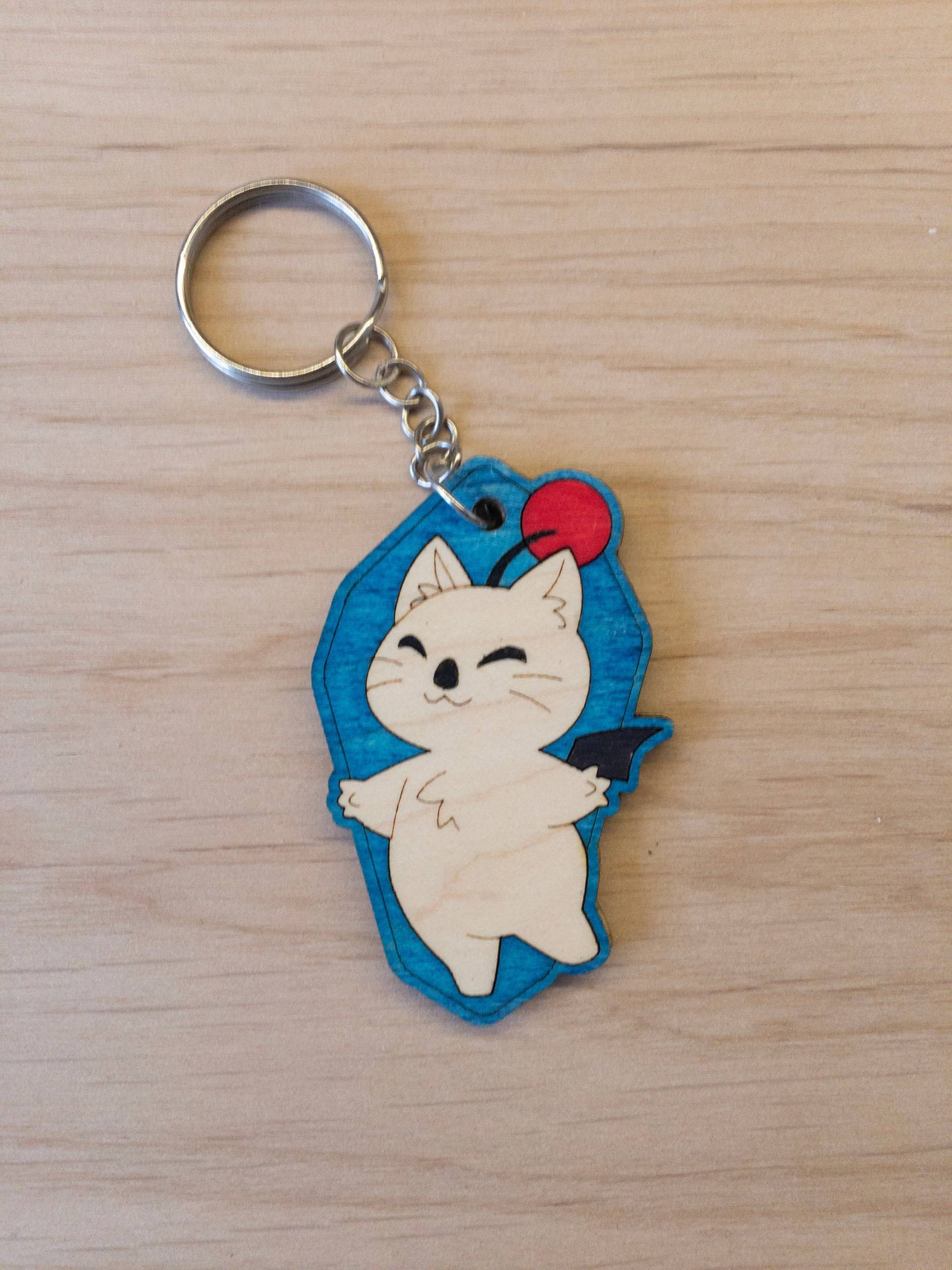 Holz Zwei Gewachste Moogle Keychain/Charm von SpatialFuss