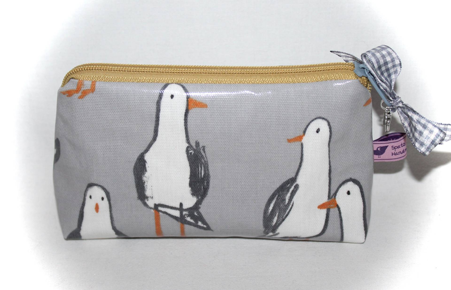 Kosmetiktasche Mit Möwen in Grau Und Senfgelb von Spatzenland