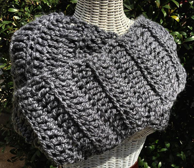 S4 Outlander Briannas Wilmington Cowl S4 Outlander Briannas Wilmington Cowl von SpecialAndCreative