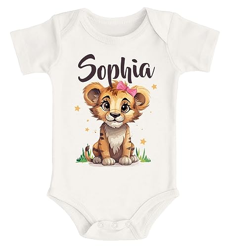 SpecialMe® Baby Body Mädchen mit Namen personalisierbar Kleiner Löwe Tiermotiv Namensgeschenke Geburt Bio Baumwolle Natur 3-6 Monate von SpecialMe