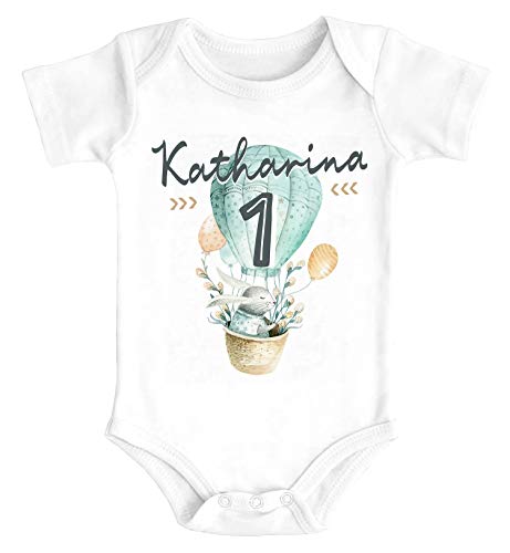 SpecialMe® Baby Body mit Namen und Zahl zum Geburtstag Hasen-Motiv Gechenk Mädchen Bio-Baumwolle weiß 12-18 Monate von SpecialMe