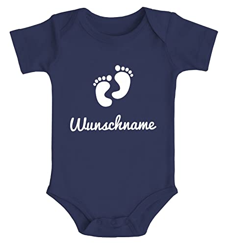 SpecialMe® Baby Body personalisierbar mit Namen Babyfüßchen Wunschname personalisierte Geschenke Geburt Kurzarm Bio Baumwolle Navy 0-3 Monate von SpecialMe