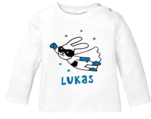 SpecialMe® Baby Langarmshirt mit Namen personalisiert Hase Superheld Junge Mädchen Bio-Baumwolle Jungen weiß 68/74 (4-9 Monate) von SpecialMe