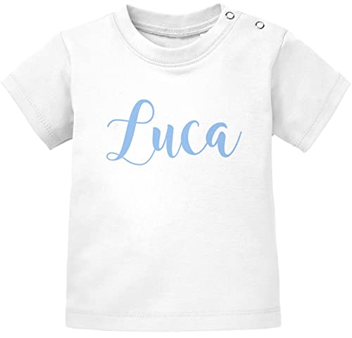 SpecialMe® Baby T-Shirt mit Namen personalisiert Wunschname Junge Mädchen Kurzarm Bio-Baumwolle weiß/blau 68/74 (4-9 Monate) von SpecialMe