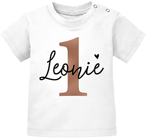 SpecialMe® personalisiertes Baby T-Shirt Geburtstag Monogramm Geburtstags-Shirt personalisierbar mit Name Alter 1-3 1 Jahr weiß 92/98 (16-24-Monate) von SpecialMe