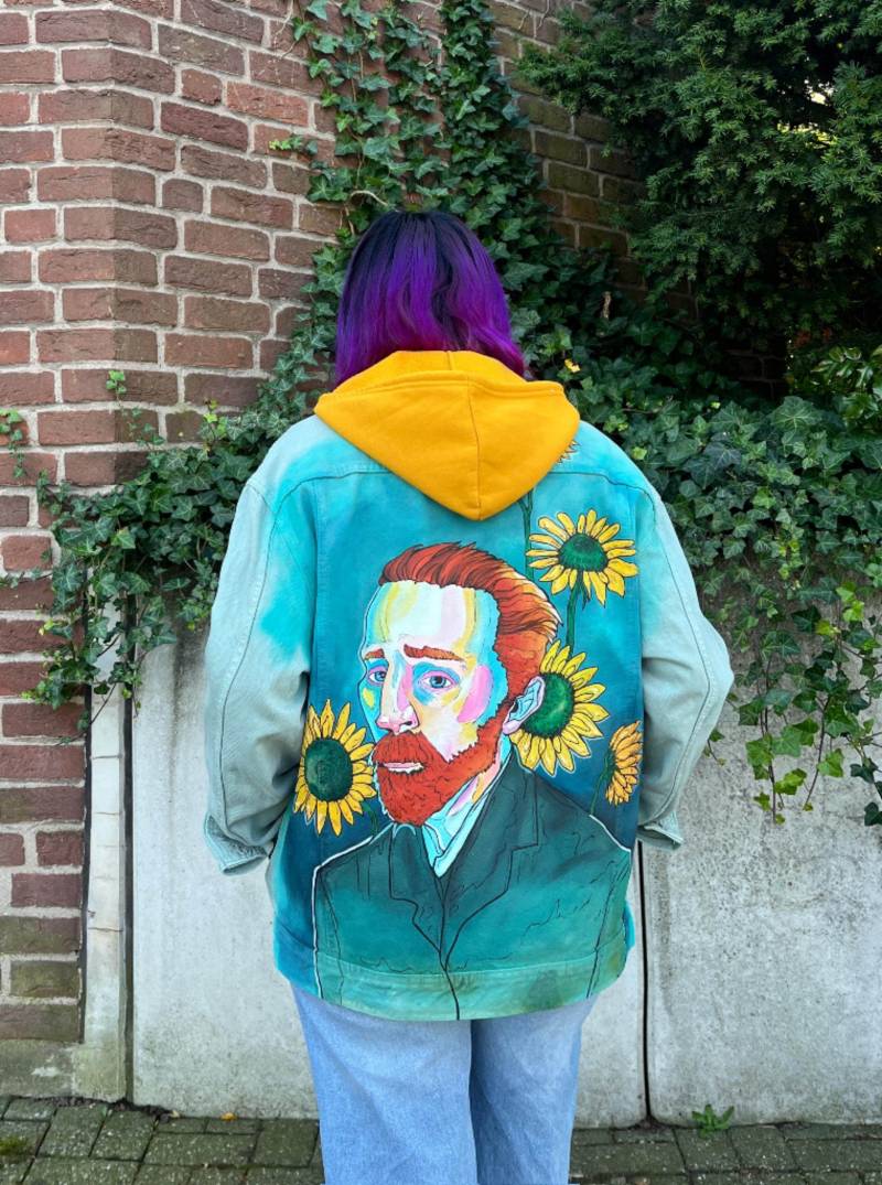 Handbemalte Vintage Jeansjacke Van Gogh, Übergroße Jeansjacke, Streetwear Festival Outfit, Einzigartiges Geschenk von SpecialNeedsCustom