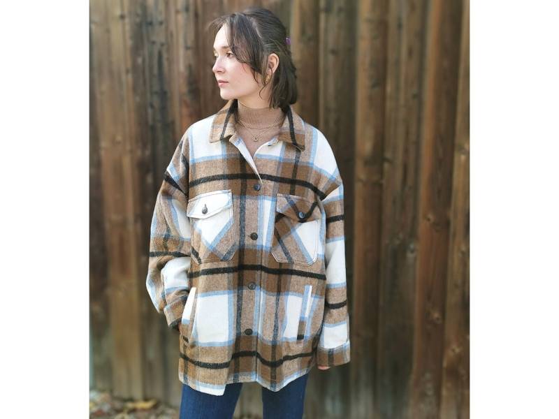 Girl Holzfällerhemd in L Oversized Von Zara Dieses Schwere Karoshirt Ist Bequem Geschnitten Und Hat Eine Großartige Western Optik Girl Holzfällerhemd in L Oversized Von Zara Dieses Schwere Karoshirt Ist Bequem Geschnitten Und Hat Eine Großartige Western Optik von SpeedCowboy