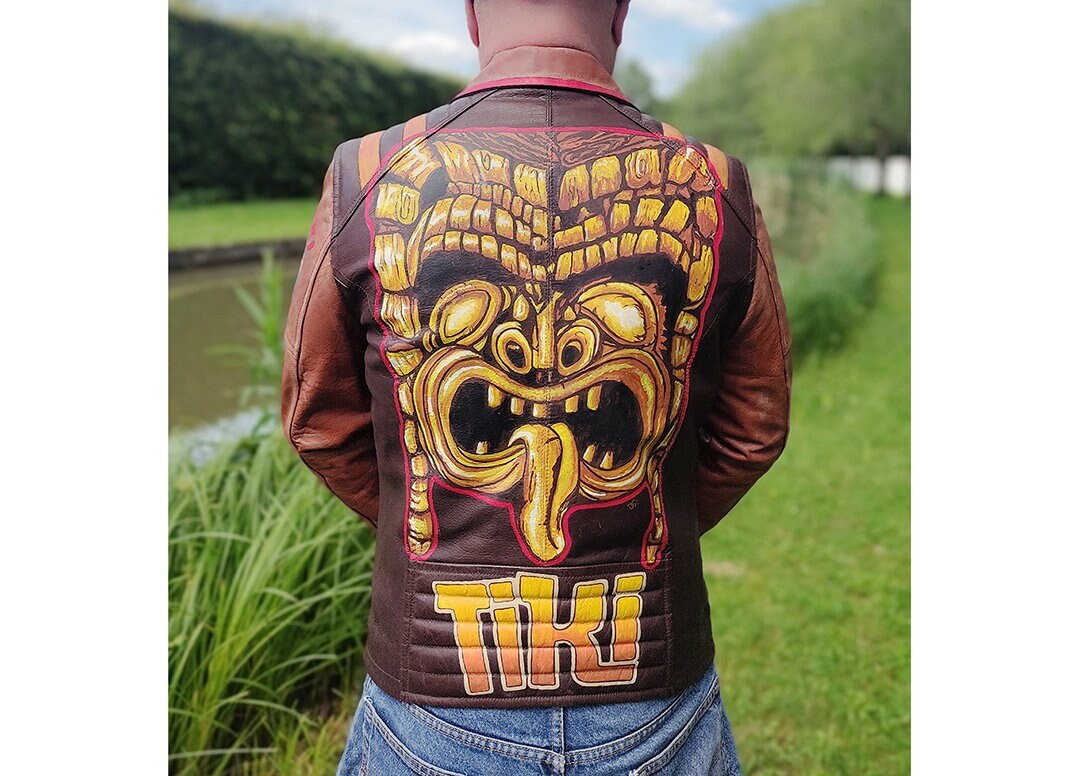 Super Custom Lederjacke in M Komplett Handbemalt Im Tiki Style Einzigartige Artworks Aufwendig Mit Pinsel Und Lederfarbe Famoser Südseestyle von SpeedCowboy