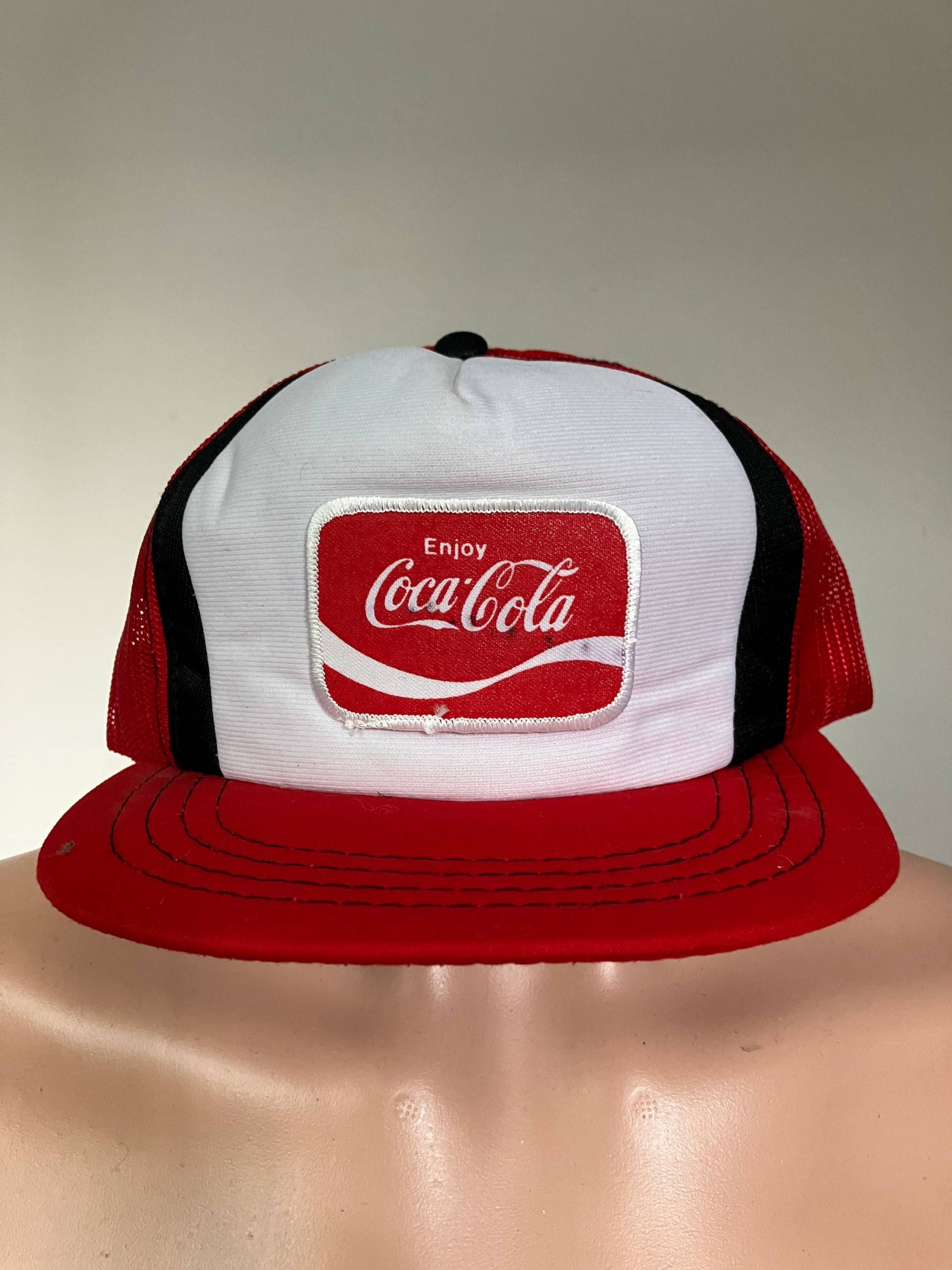 Deadstock Coca Cola Patch Mesh Snapback Hut 80Er Jahre Deadstock Coca Cola Patch Mesh Snapback Hut 80Er Jahre von SpeedwayTSJ