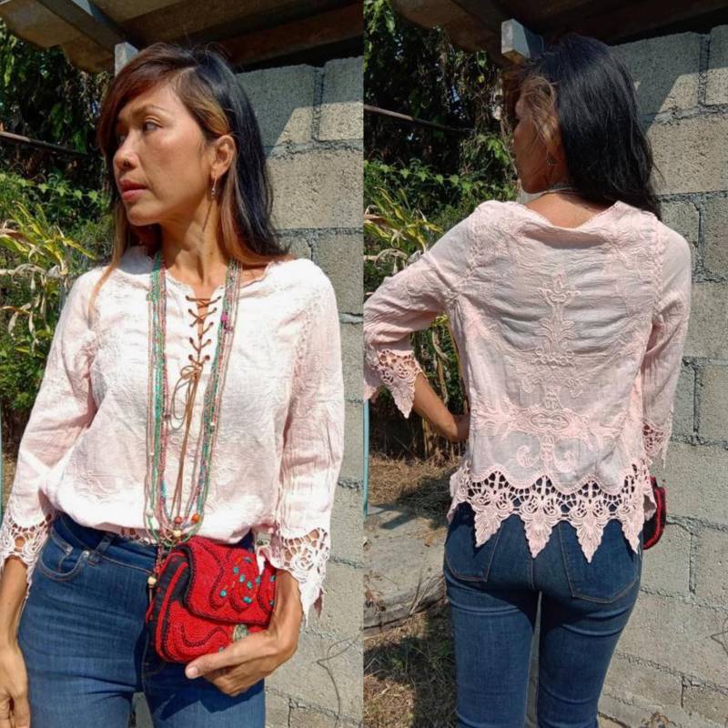 Boho Bluse Mit Drei Vierteln Ärmel/Bestickte Frauenbluse Baumwollspitzenbluse 3 Farben Hippiebluse von SpellMaya