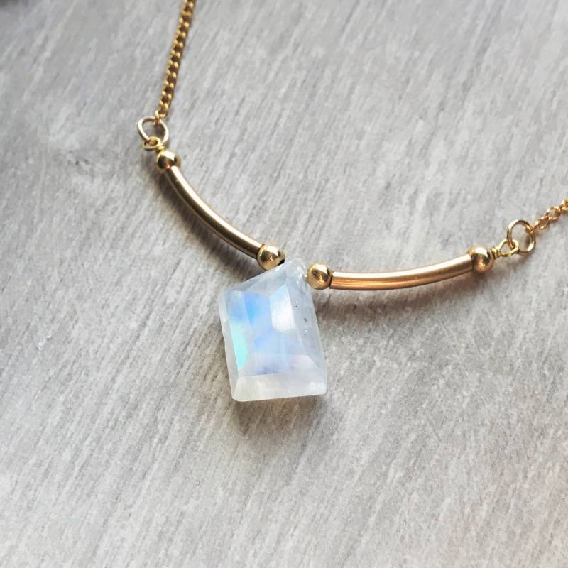Mondstein Kristall Halskette Mit 14 K Gold Gefüllt Kette von SpellThiefnCo