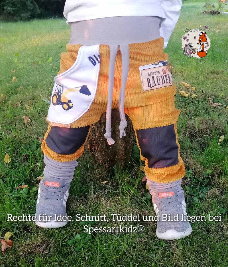 Outdoorhose Bagger Baufahrzeuge, Jogger Kitahose Matschhose Krabbelhose Kindergartenhose Cordhose Mit Oder Ohne Kordel Label Wählbar Outdoorhose Bagger Baufahrzeuge, Jogger Kitahose Matschhose Krabbelhose Kindergartenhose Cordhose Mit Oder Ohne Kordel Label Wählbar von Spessartkidz