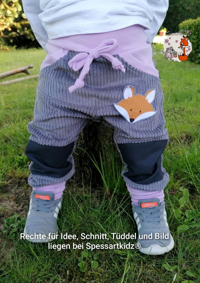Outdoorhose Pumphose, Jogger Kitahose Matschhose Krabbelhose Kindergartenhose Cord | Bündchen Rosa Füchse Mit Oder Ohne Kordel von Spessartkidz