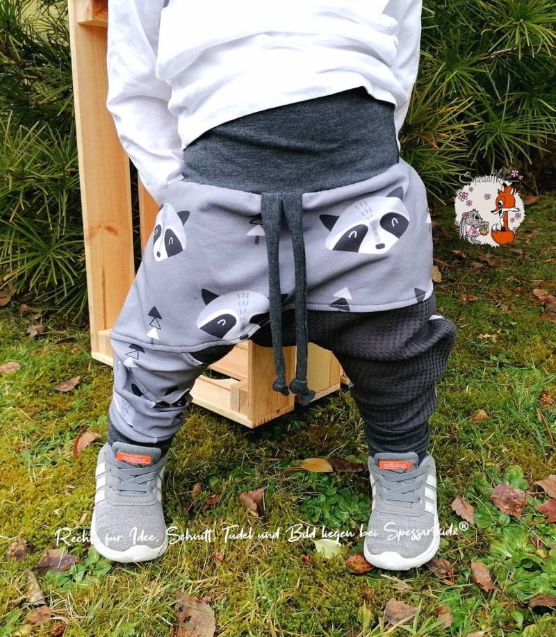 Pumphose Waschbär Grau von Spessartkidz