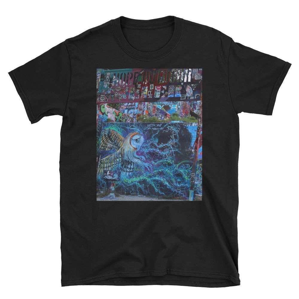 Schleiereule Wandbild Unisex T-Shirt Schleiereule Wandbild Unisex T-Shirt von SpiderEyeArt