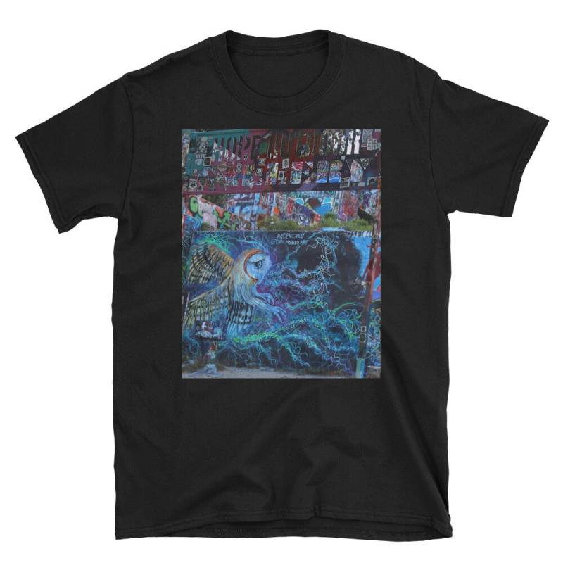 Schleiereule Wandbild Unisex T-Shirt von SpiderEyeArt