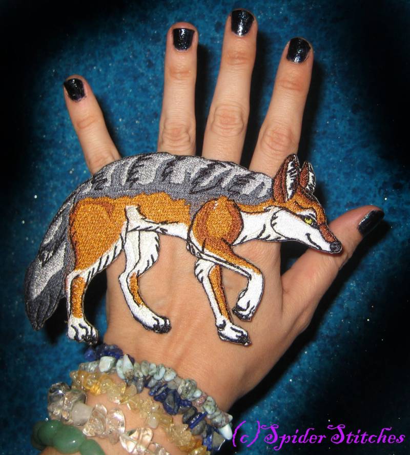 Cape Black Backed Schakal Aufnäher Canis Mesomelas von SpiderStitchesParlor