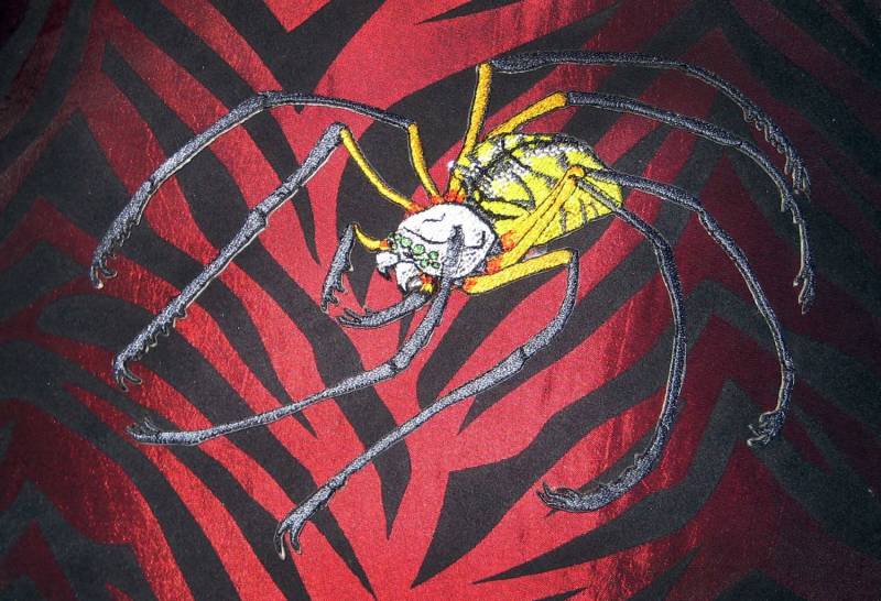 Golden Writing Orb Weber Spinn Argiope Aurantia Gothic Steam Punk Eisen Auf Patch von SpiderStitchesParlor