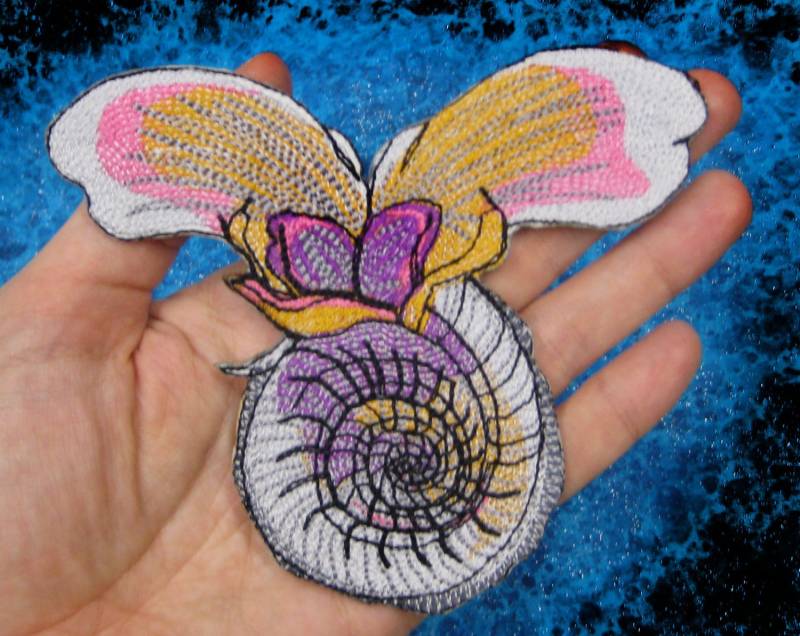 Meer Schmetterling Schnecke Eisen Auf Patch von SpiderStitchesParlor