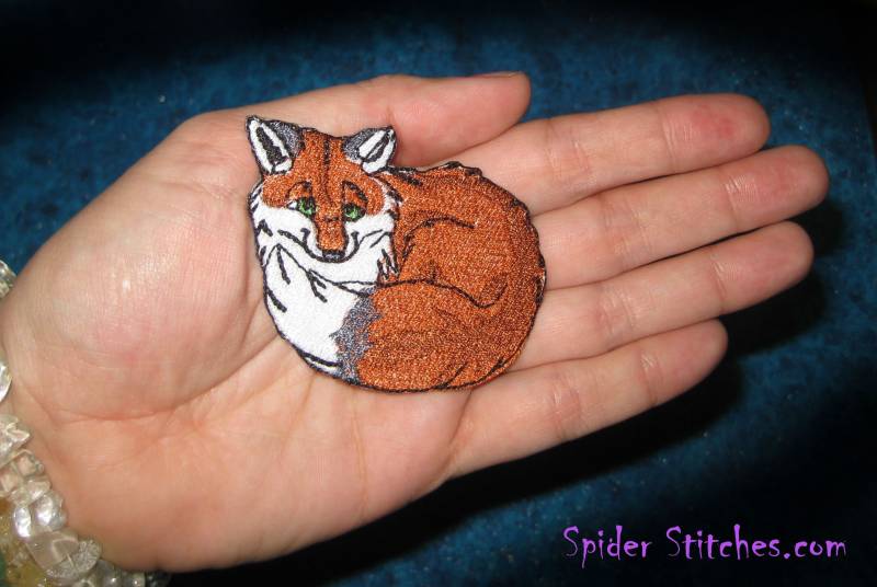 Süße Kuschelige Natürliche Rotfuchs Vulpes Eisen Auf Patch von SpiderStitchesParlor