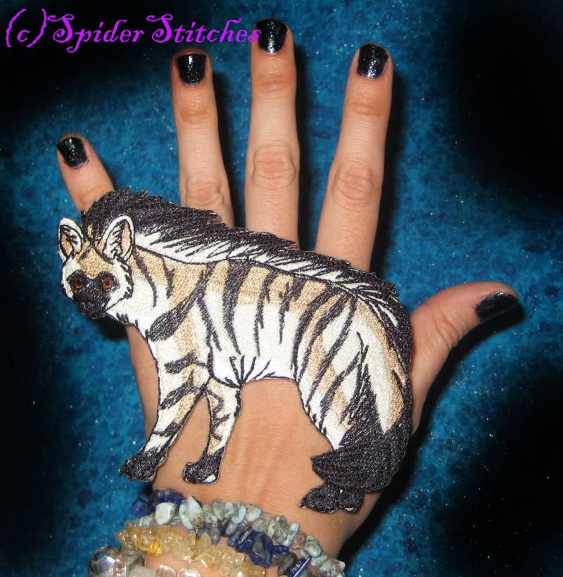 Süßer Erdwolf Aufnäher/Patch Zum Aufbügeln von SpiderStitchesParlor