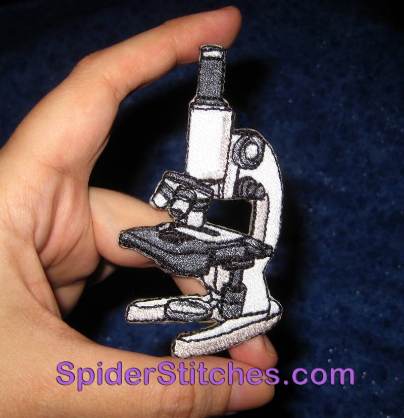 Wissenschaft Compound Mikroskop Bügeleisen Aufnäher Wissenschaftler Lab von SpiderStitchesParlor