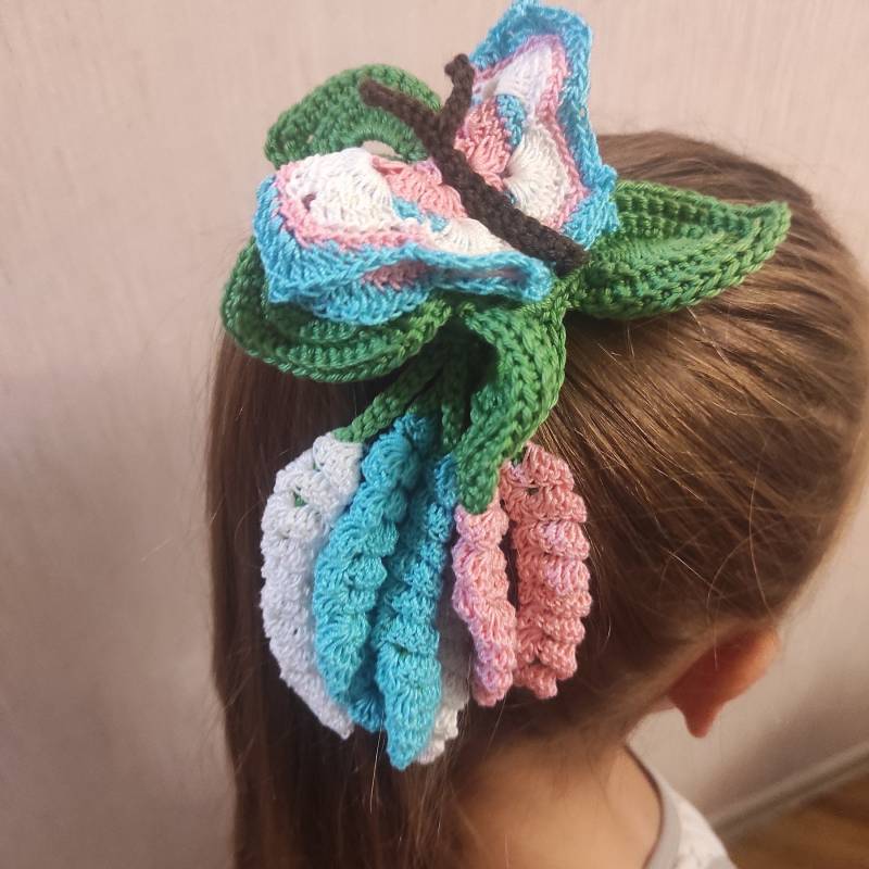 Crochet Hair Band, Butterfly On Flower von Spidergirls