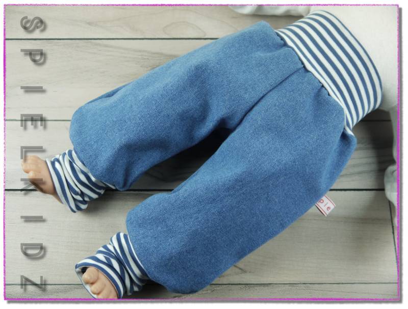 Jeans Mittelblau Pumphose Jeansblau Weiß Babyhose von Spielkidz