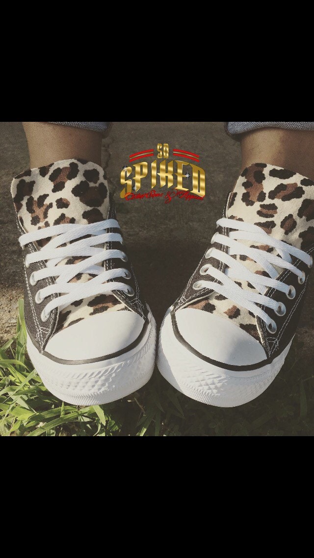 Leopardenfutter Ausgewachsen | Low Oder High Top von SpikedCons