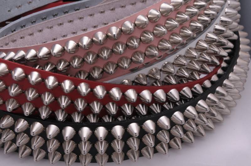 Premium 1-3/4 "(45 Mm 1, 75 Zoll Breiten Vollnarbenledergürtel 3 Reihen 1/2 "Uk77 British English Apex Cone Stud Silber Chrom Nieten Spiked von SpikesAndLeatherUSA