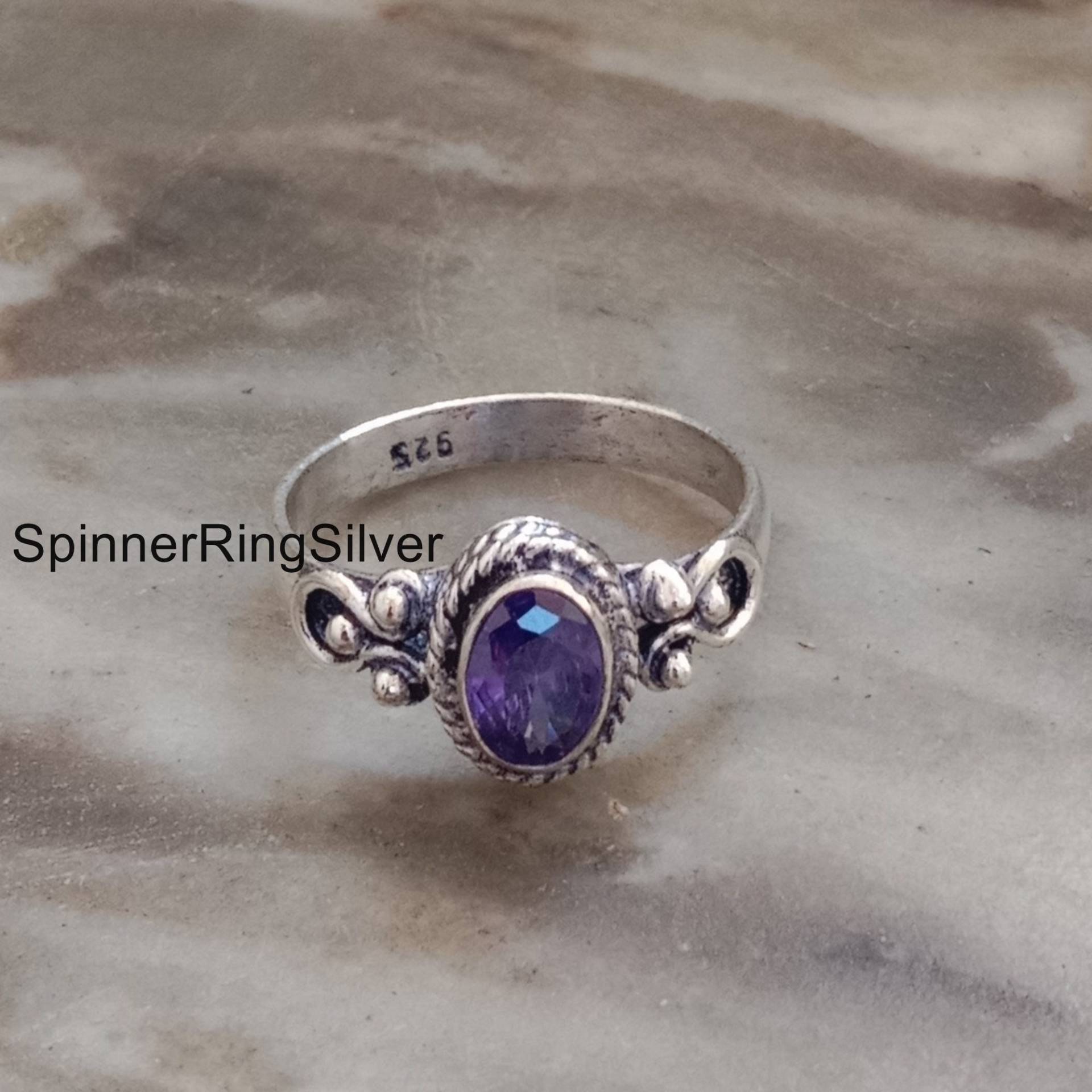 Amethyst Edelstein Ring, 925 Sterling Silber Handgemachter Statement Zierliche Frauen Fidget Angst Sk1023 von SpinnerRingSilver