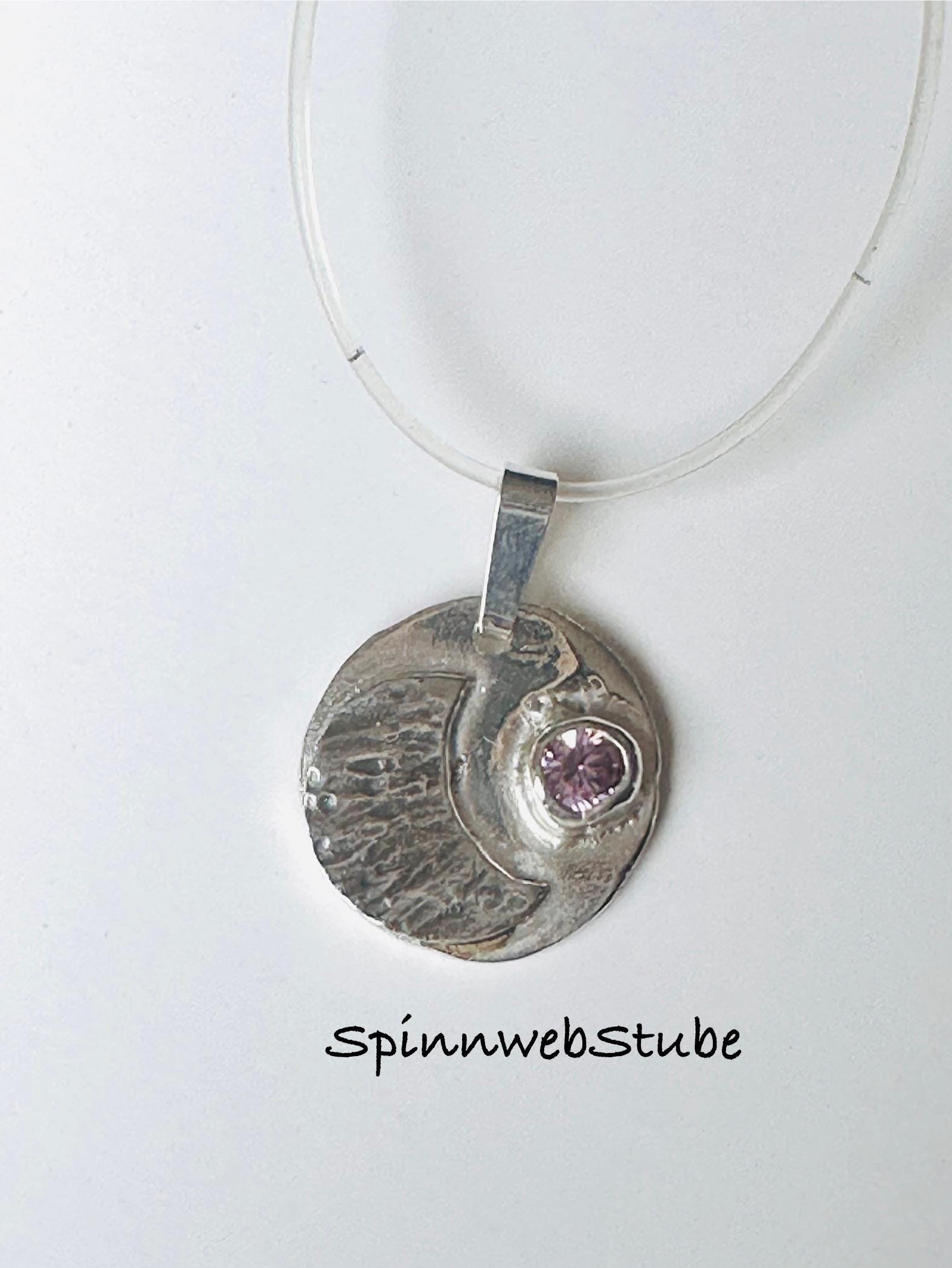 Kettenanhänger Aus Silber „Mondlicht" von SpinnwebStube