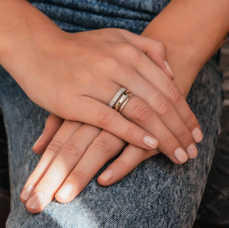 Funkelnder Ring Zweifarbiger Massiv Gelbgold & 925 Sterling Silber Wickelring Zirkonia Stein Set Setting Boho Ring, Mixed Metal von SpiraJewels