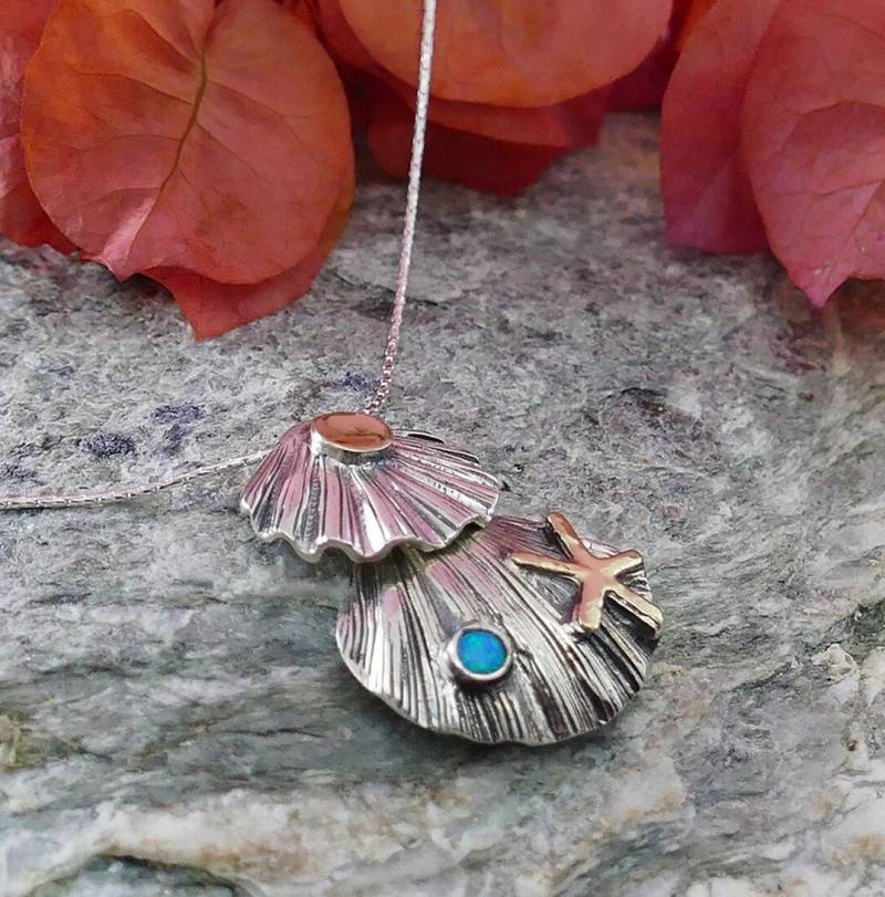 Spira Handgefertigte Zweifarbige Solid 9K Gelbgold Und 925 Sterling Silber Blau Opal Seil Anhänger Kette Mixed Metal Halskette von SpiraJewels