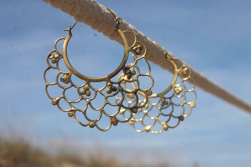 Ohrringe Mit Schuppenmuster Aus Filigranem Messingdraht, Geschenk Für Frauen, Handgefertigter Schmuck Im Boho-stil, Groß Und Leicht, Drahtarbeit von SpiralSpiritJewels