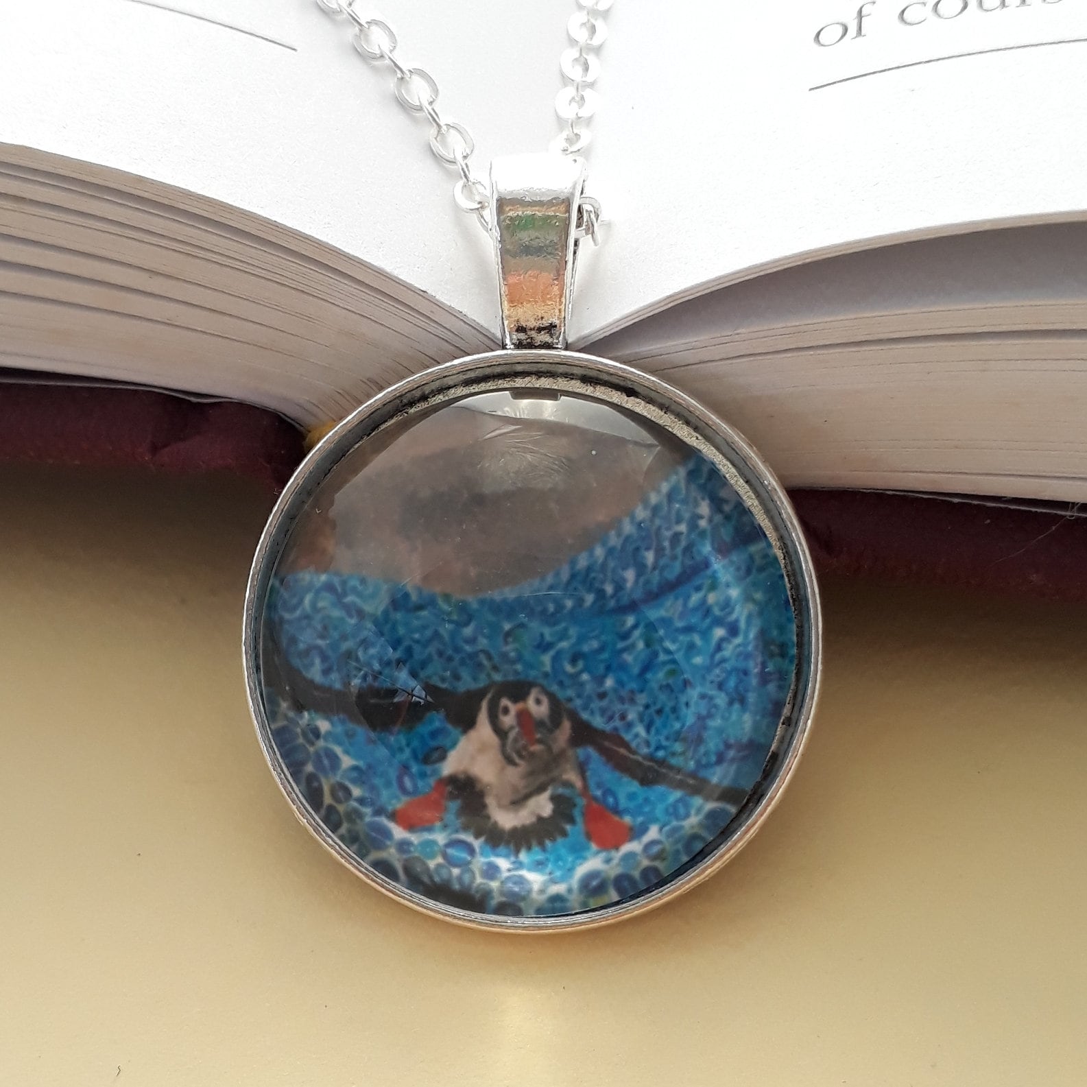 Papageitaucher Charme Anhänger, Einzigartige Papageientaucher Charme, Original Kunst Vogel Liebhaber Schmuck Geschenk von SpiralesDargent