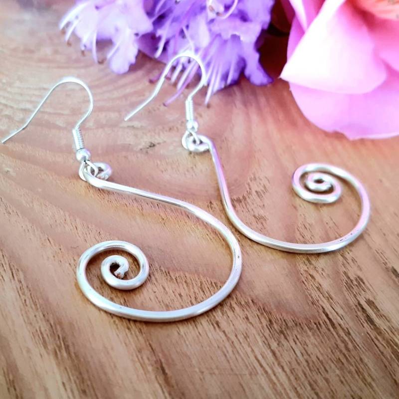 Silber Spiral Hoop Ohrringe, Baumeln Ohrringe Für Jeden Tag, Ein Großes Geschenk Einen Freund von SpiralesDargent