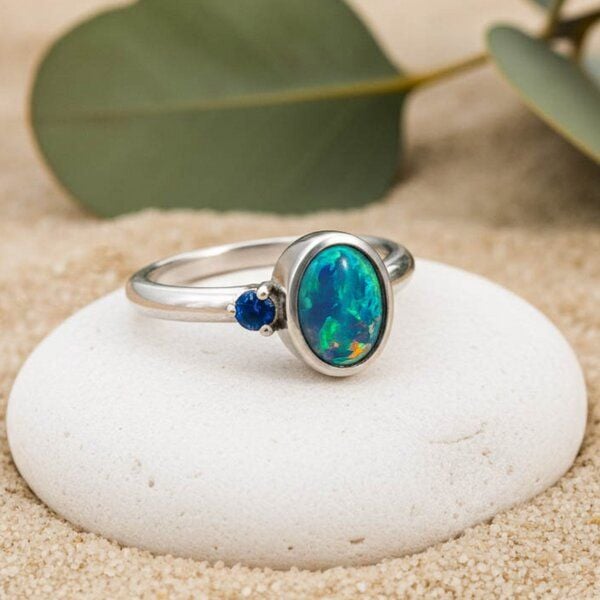 Spirit of Island Opal & Saphir Ring | 925 Silber von Spirit of Island