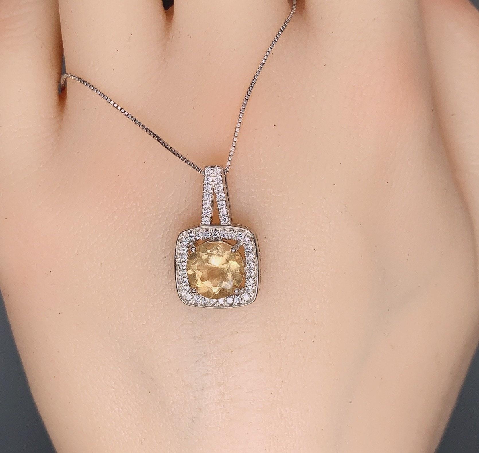 Natürliche Citrin Halskette Sterling Silber - 8 Mm Runder Echter Anhänger November Birthstone Crystal Healing Solitaire Schmuck Natürliche Citrin Halskette Sterling Silber - 8 Mm Runder Echter Anhänger November Birthstone Crystal Healing Solitaire Schmuck von SpiritArtUSA01